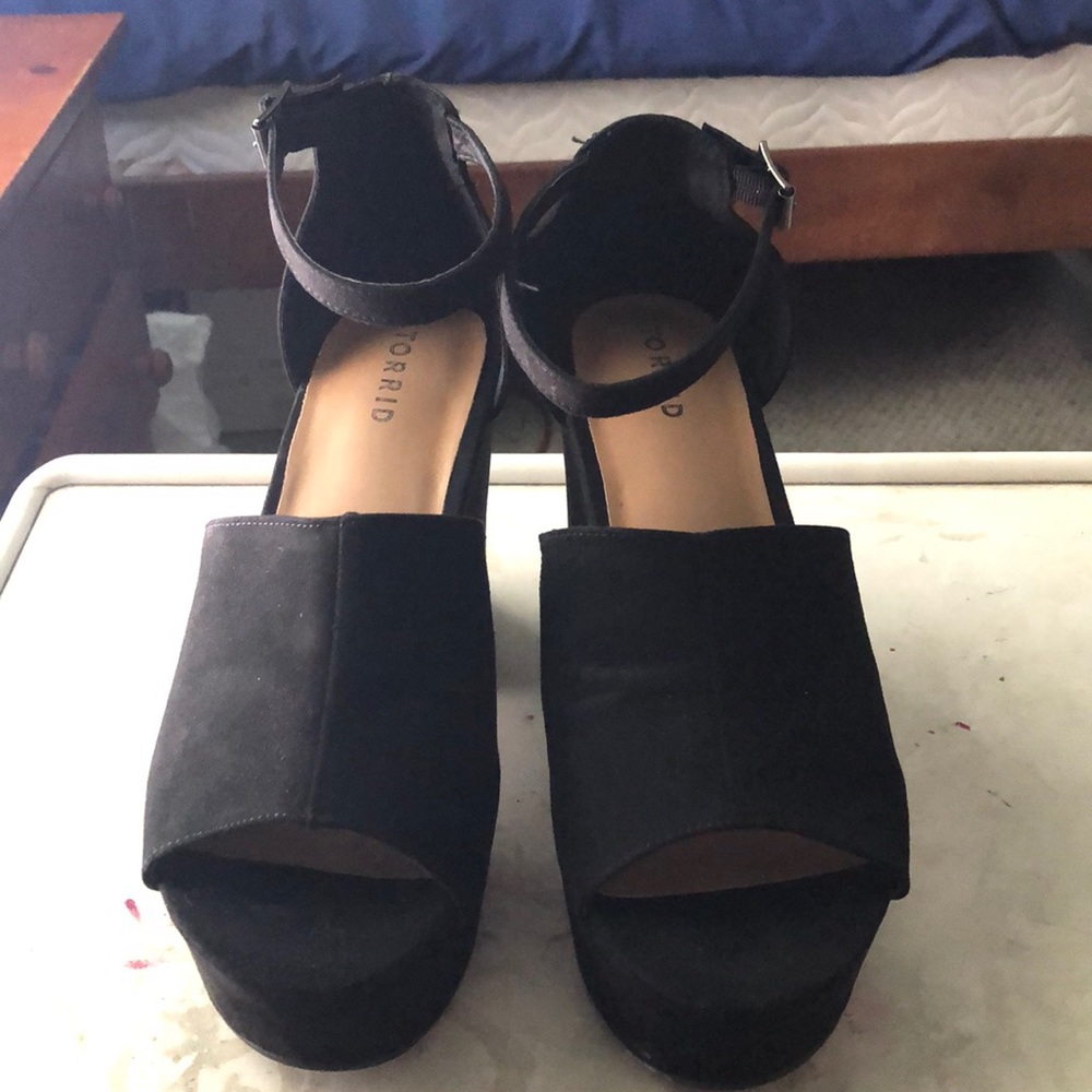 Torrid Black Notch Platform Heels (Wide)